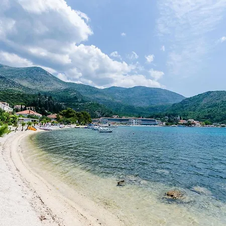 And By The Sea Slano, Dubrovnik - 8737 بيت ضيافة سلانو