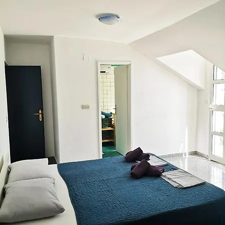 And By The Sea Slano, Dubrovnik - 8737 سلانو