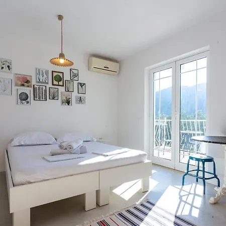 Apartments And Rooms By The Sea Slano, Dubrovnik - 8737 Guest house